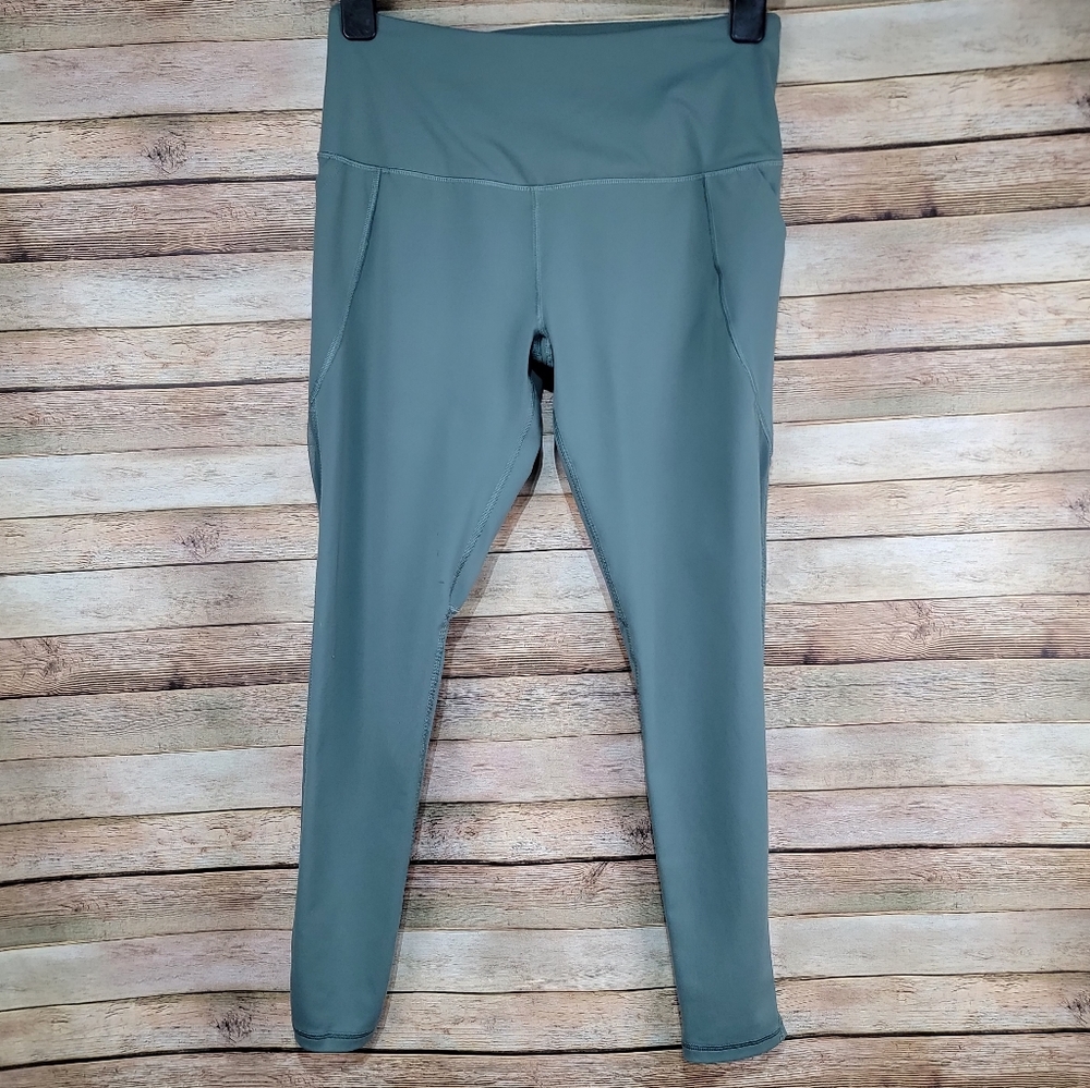 Victoria sport sage green knockout pocket athletic leggings Lg